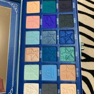 NWT Jeffree Star BLUE BLOOD palette